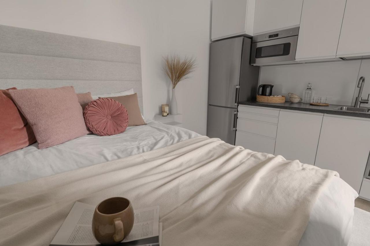 Harbor Apartments - Damrota Катовице Екстериор снимка