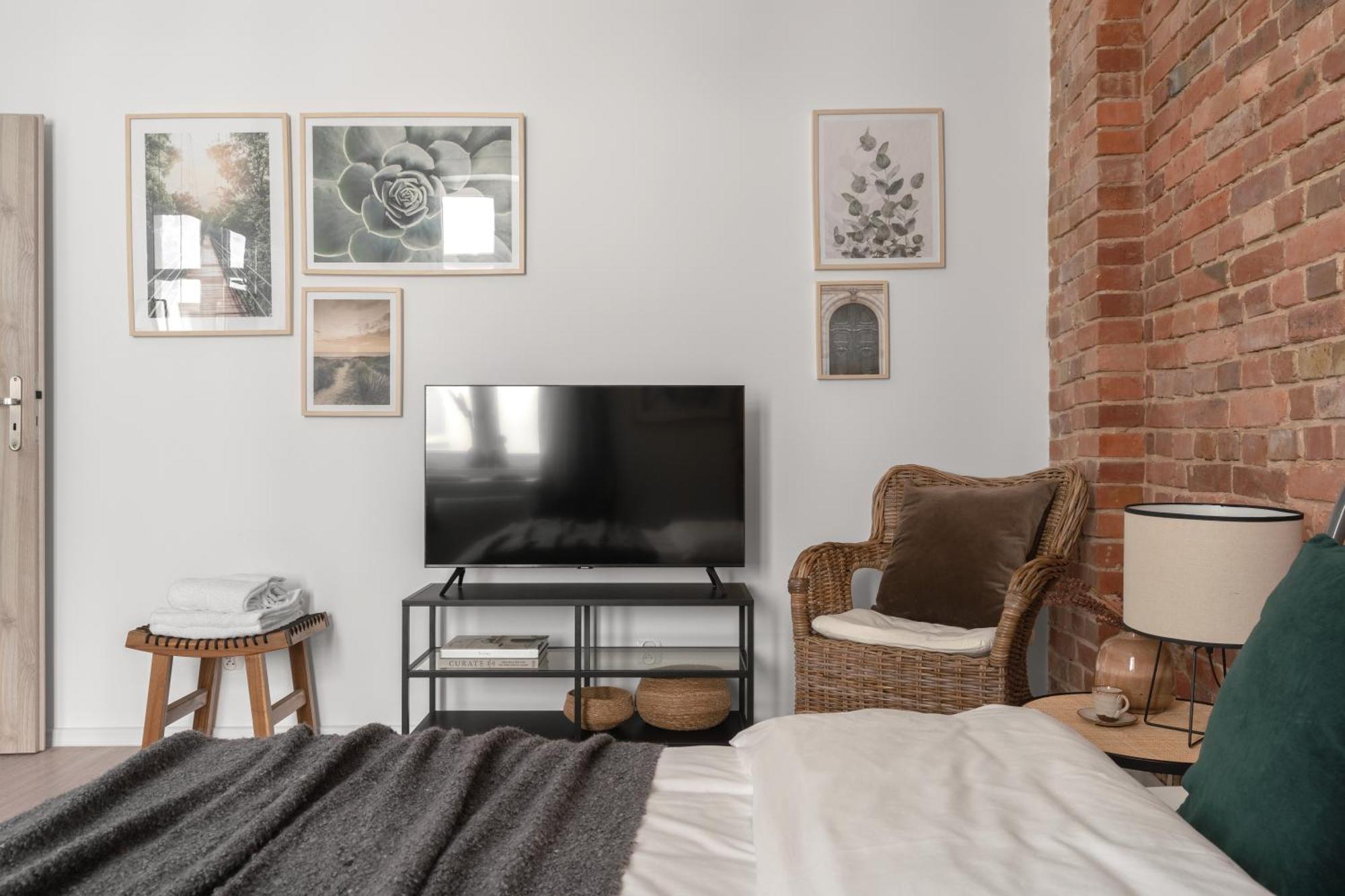 Harbor Apartments - Damrota Катовице Екстериор снимка